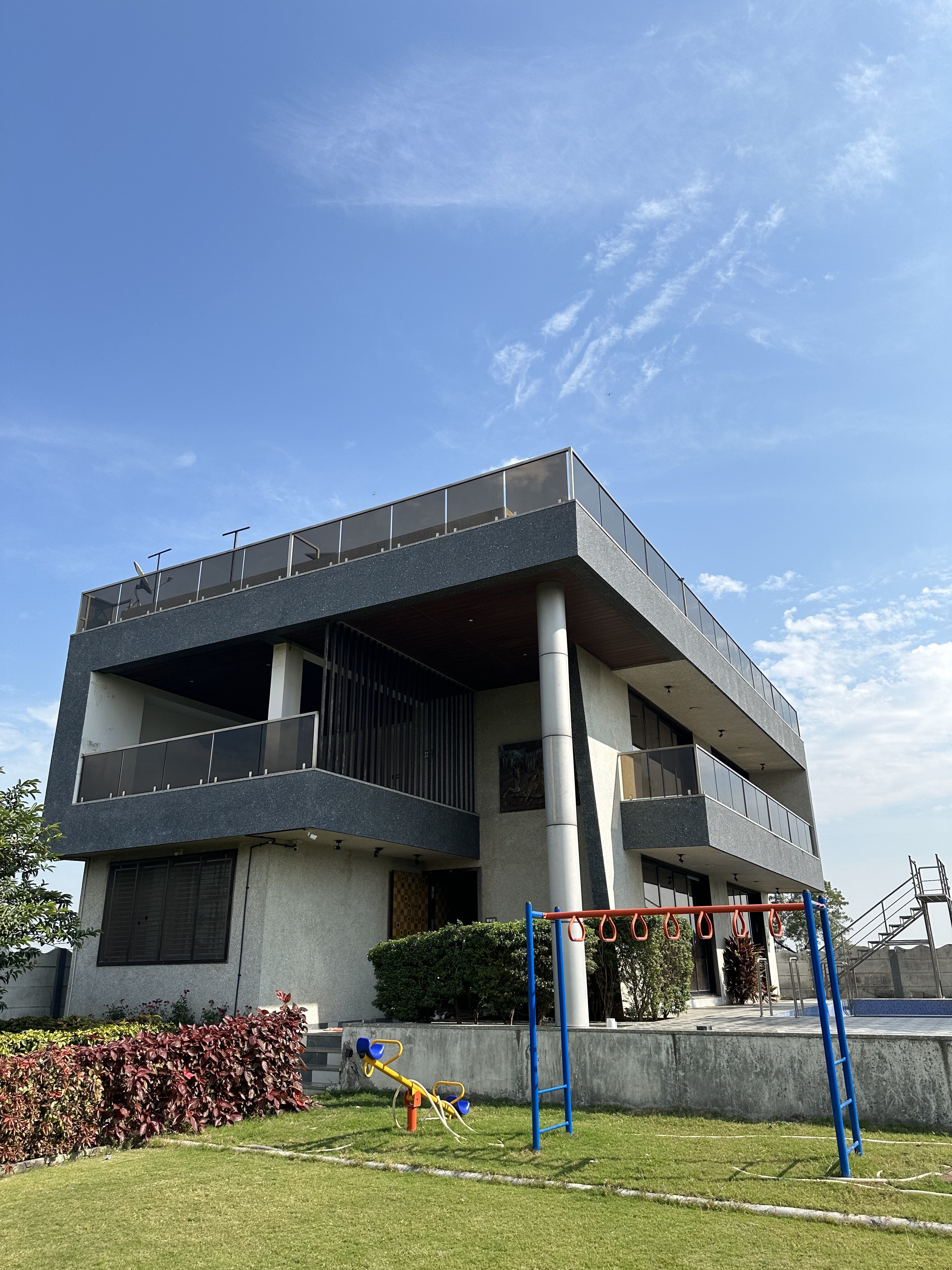 Villa 2
